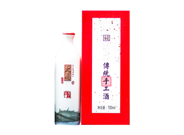 茂名抱龙山牌大禹黄酒回收大禹二十年陈酿手工冬酿20年传统手工酒